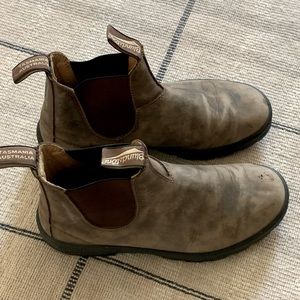 Men’s Blundstone BL585 Classic 550 Chelsea Boot